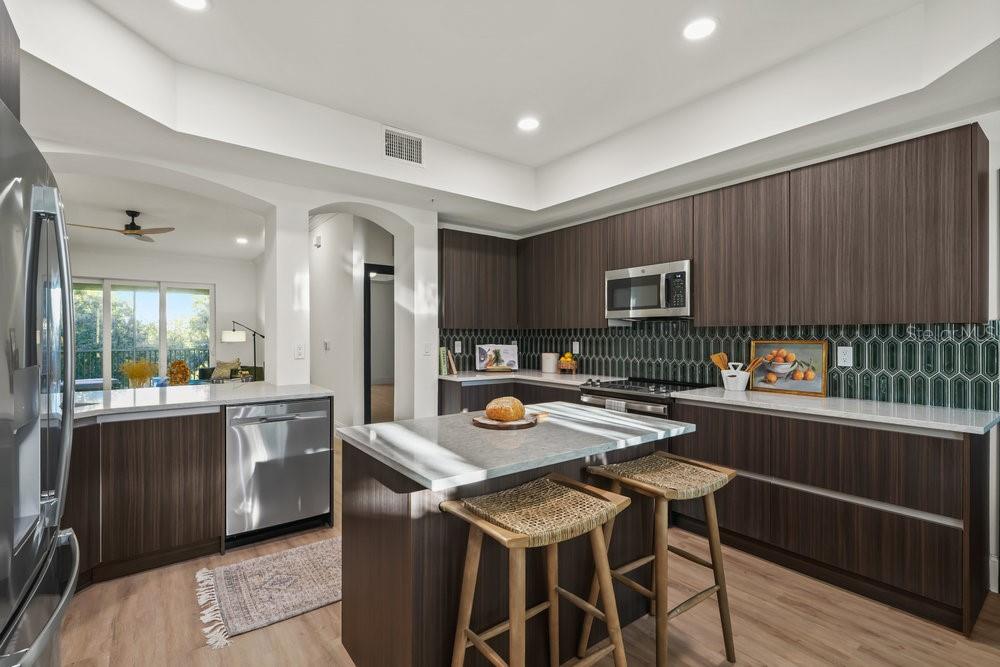 455 RIVERFRONT DR #A202