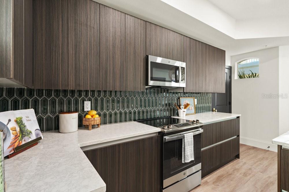 455 RIVERFRONT DR #A202