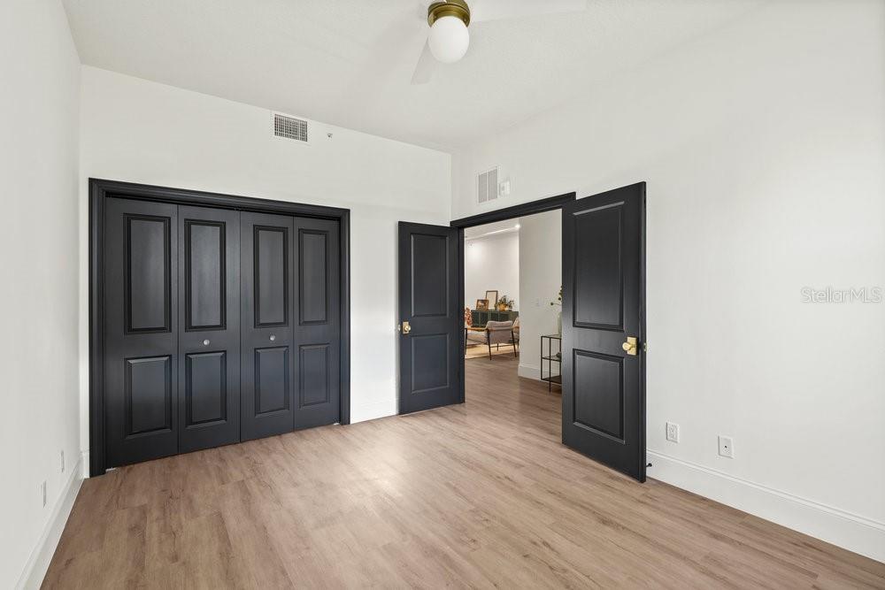 455 RIVERFRONT DR #A202