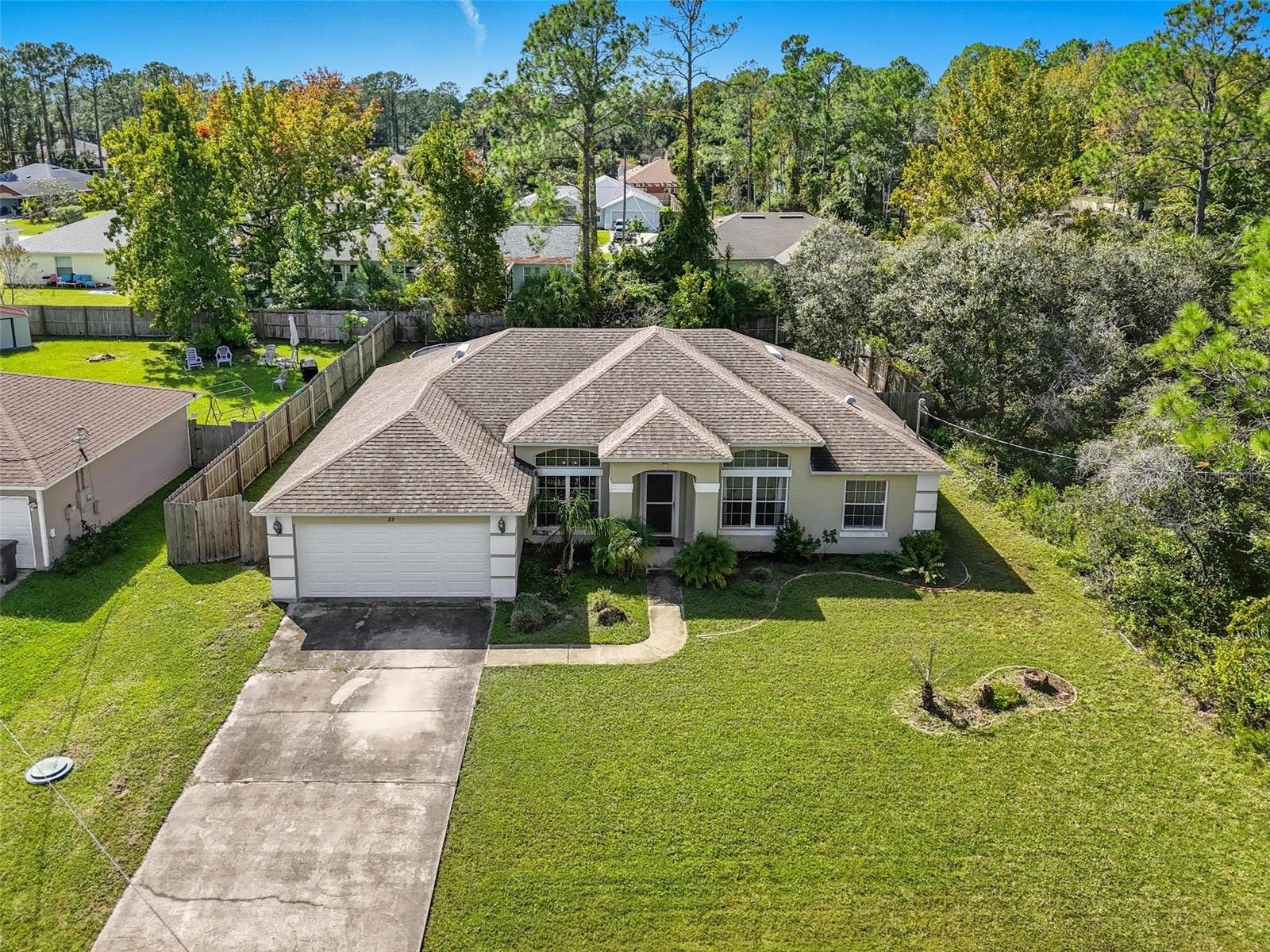 22 PINETREE DR