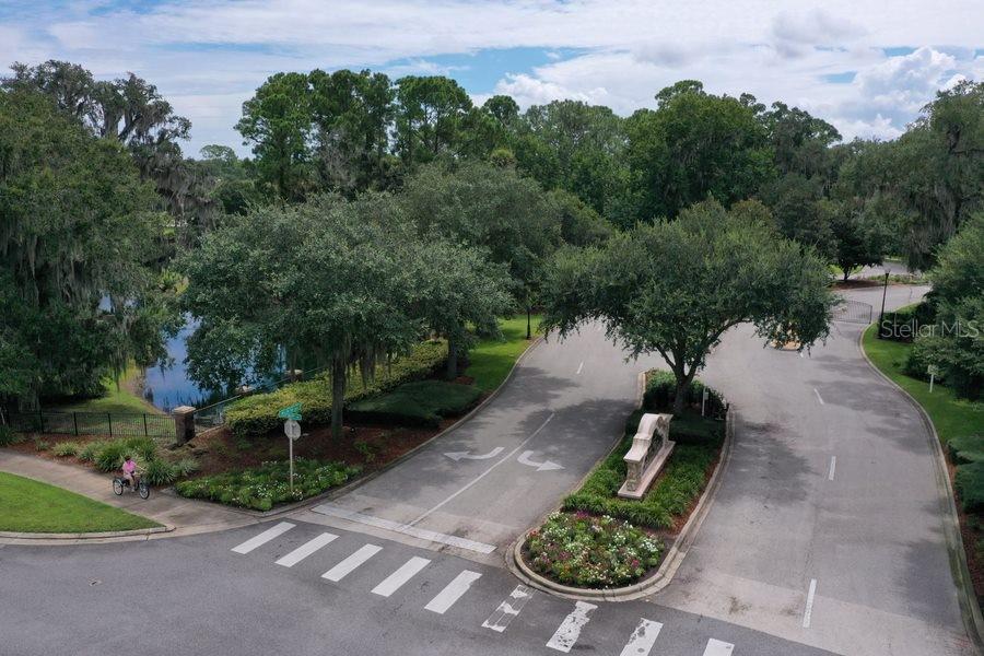 165 WILLOW OAK WAY