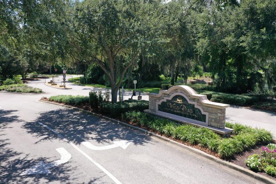 165 WILLOW OAK WAY