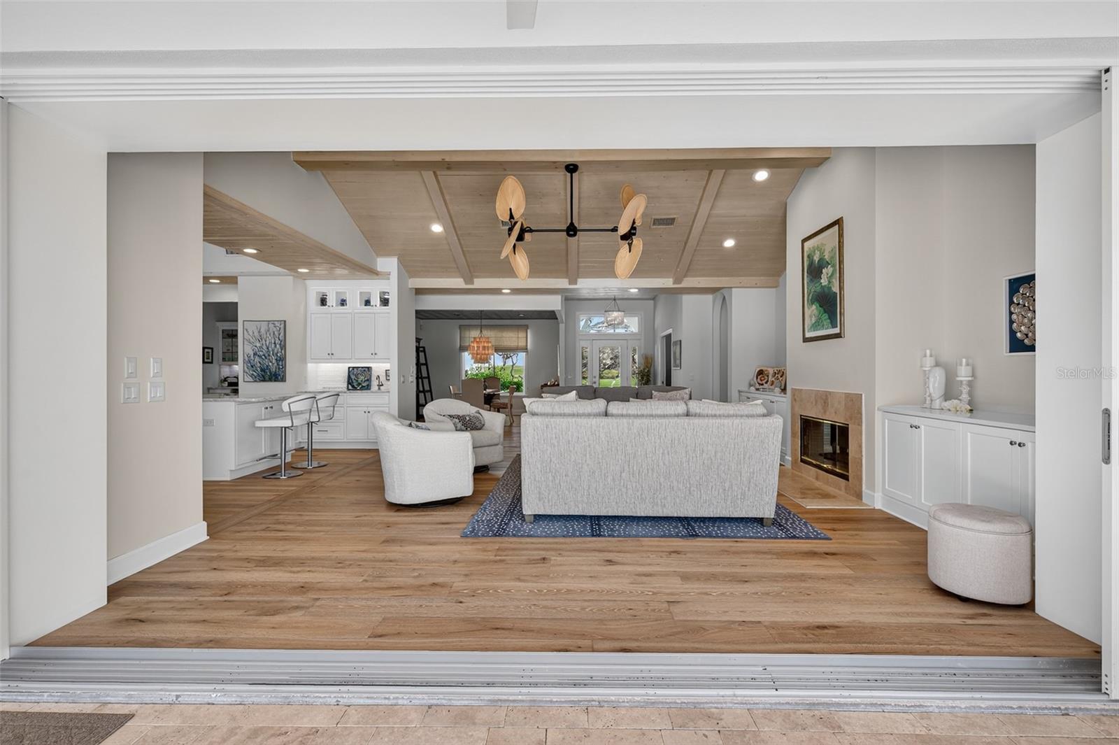 3 CORDOBA CT