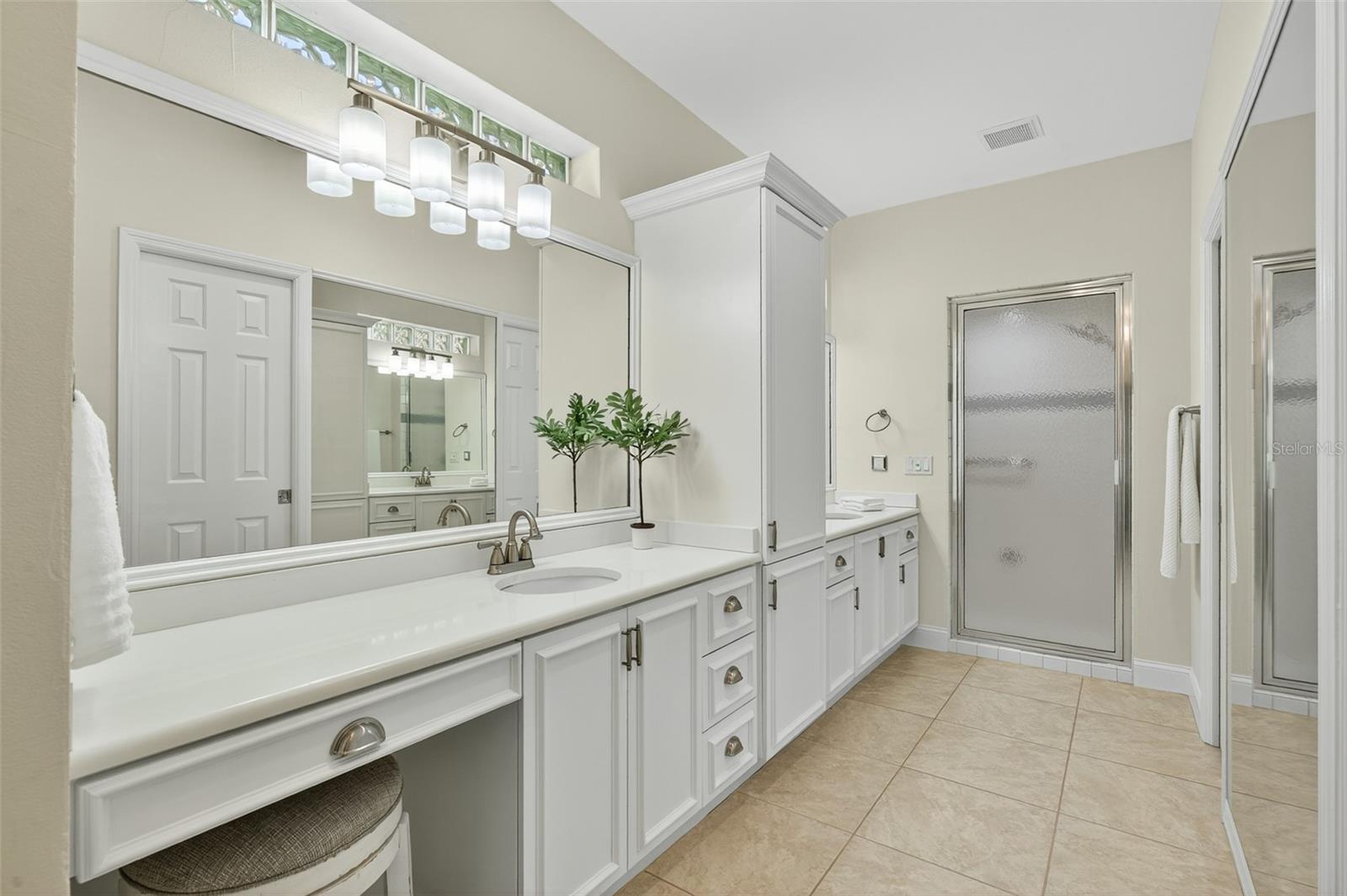 3 CORDOBA CT