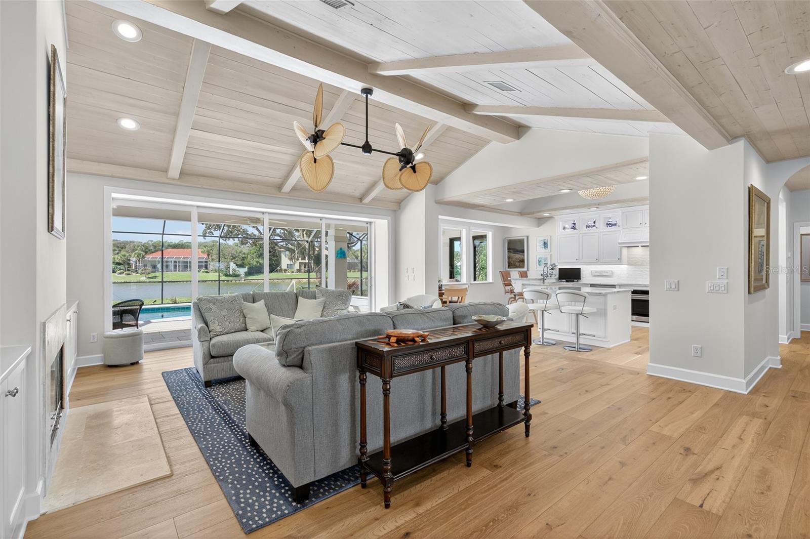 3 CORDOBA CT