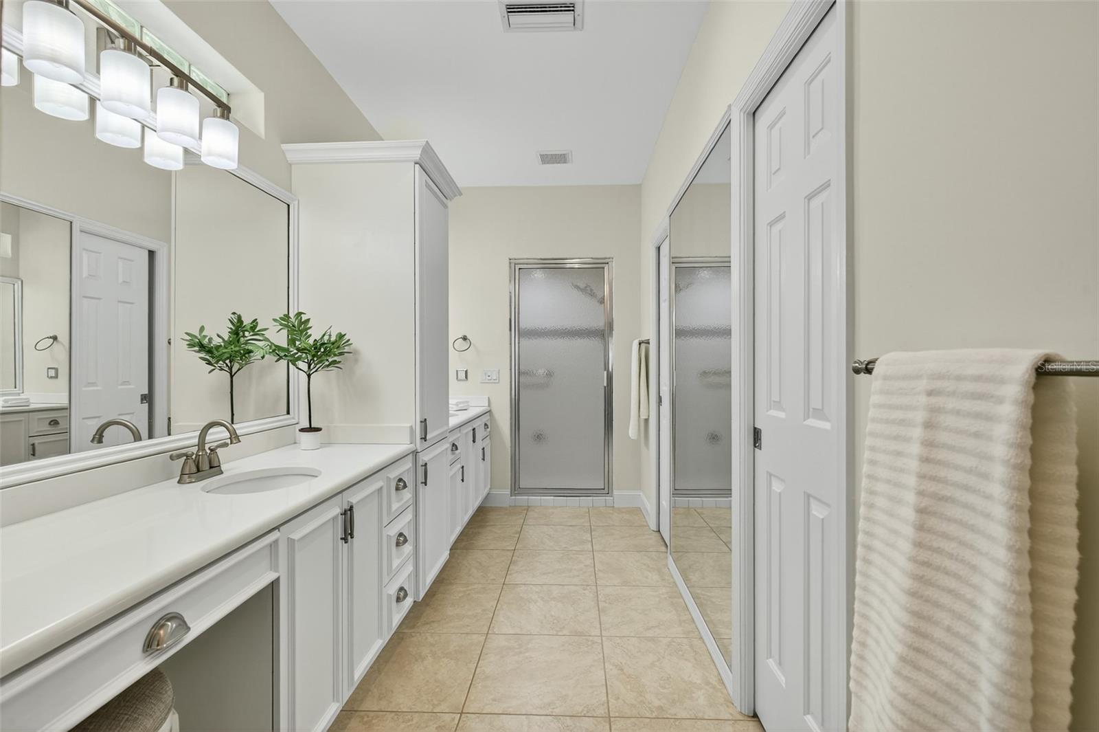 3 CORDOBA CT