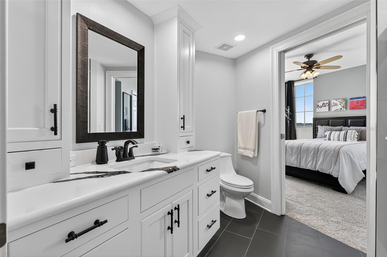 7 AVENUE DE LA MER #201