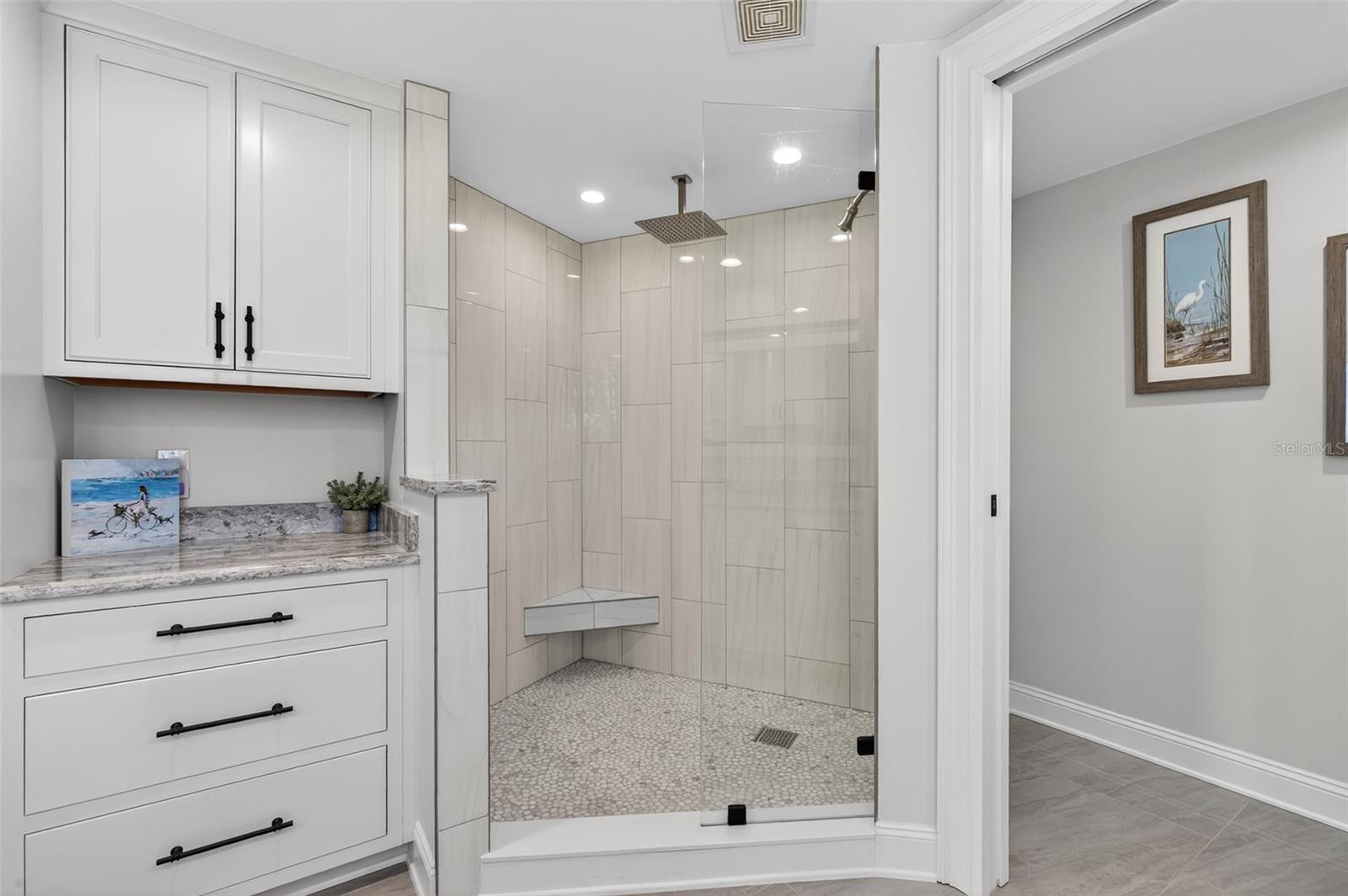 7 AVENUE DE LA MER #201