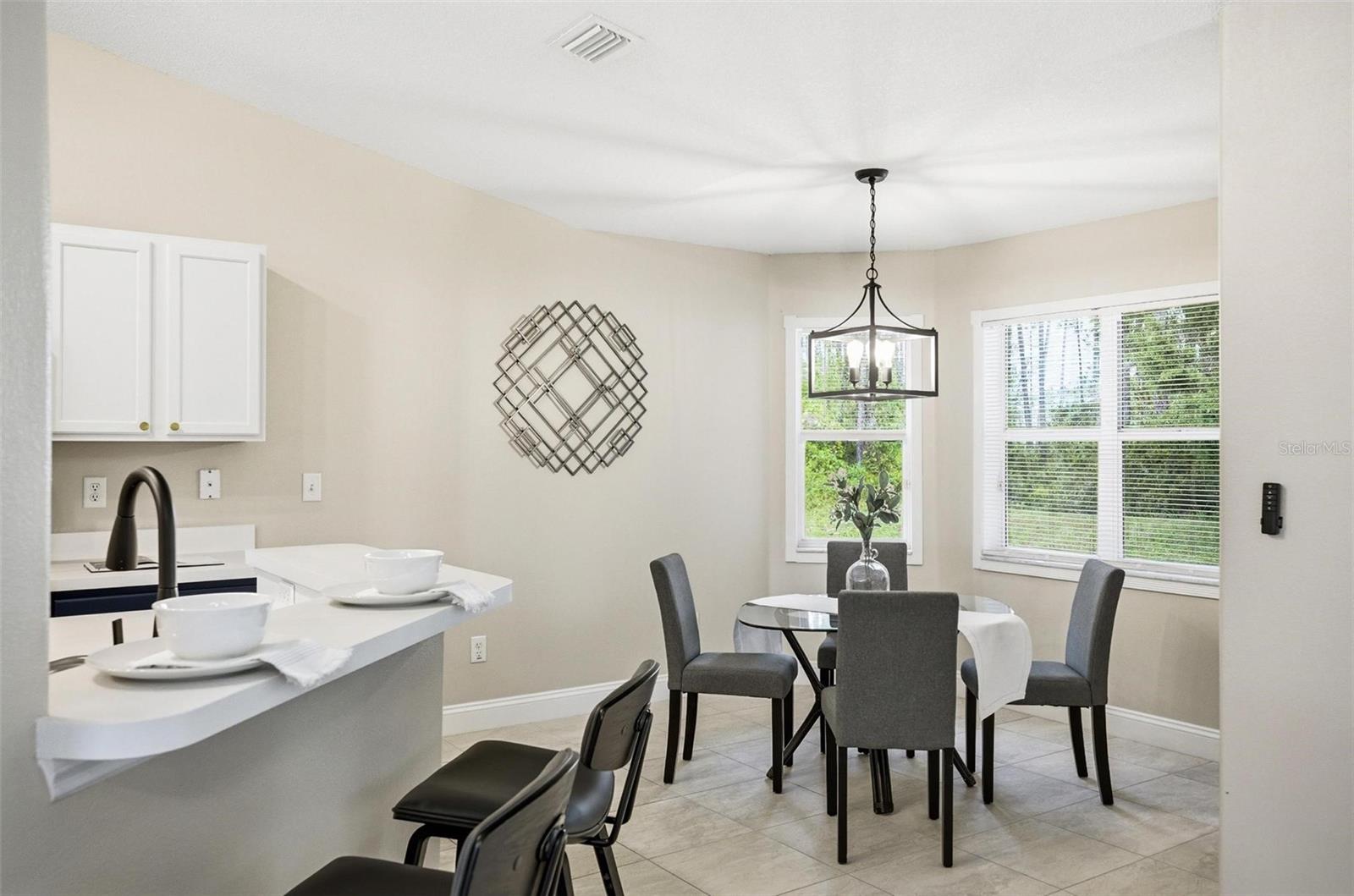 55 RIPPLING BROOK DR