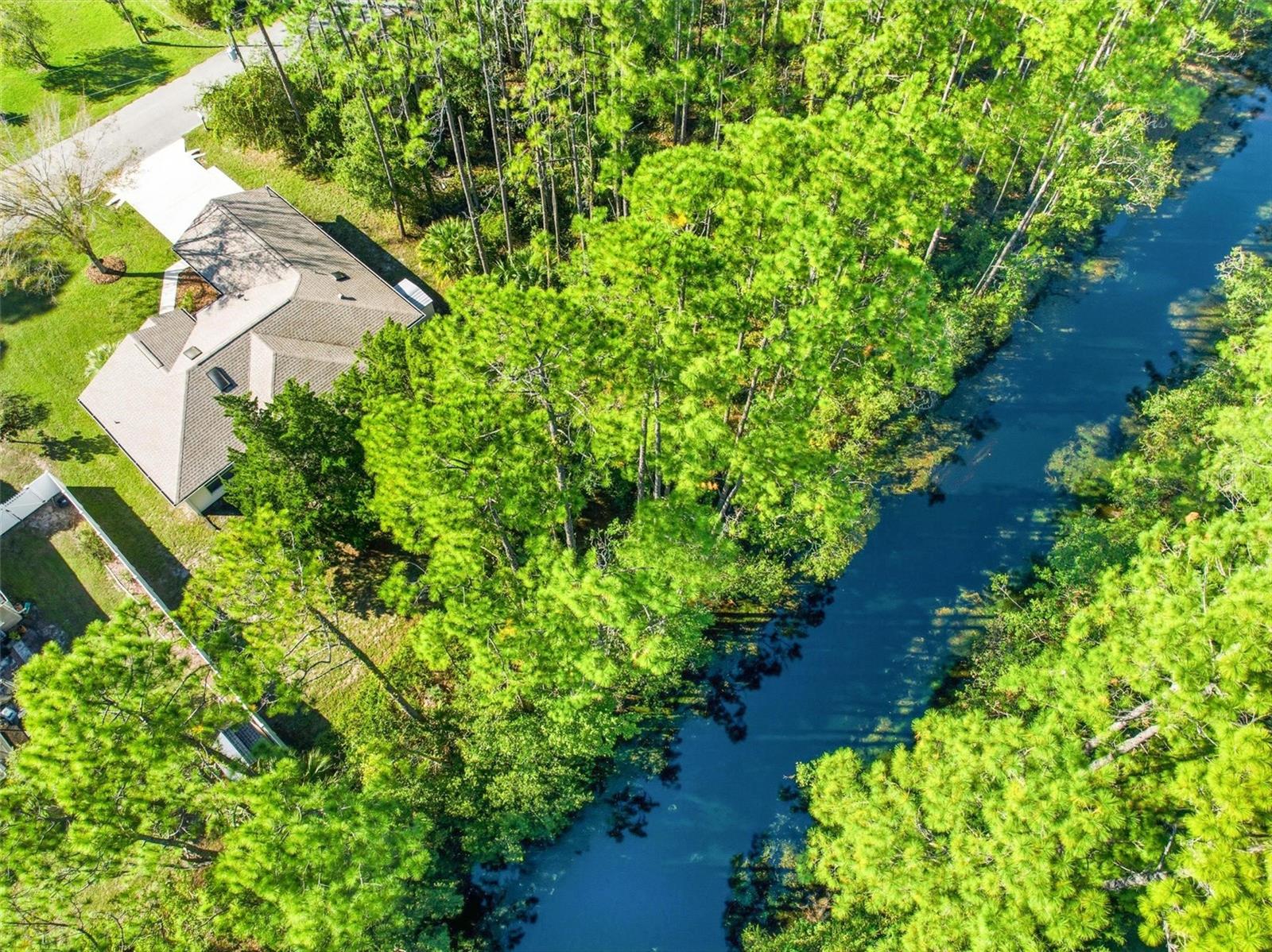 55 RIPPLING BROOK DR