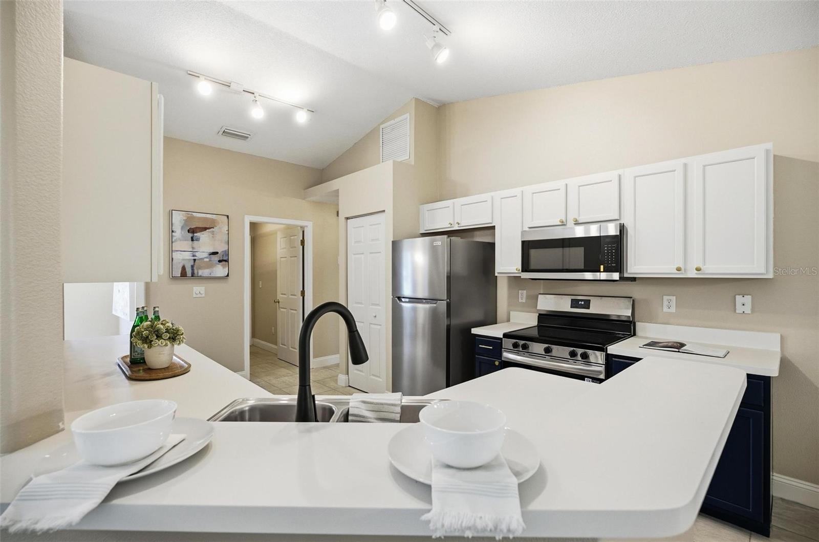 55 RIPPLING BROOK DR