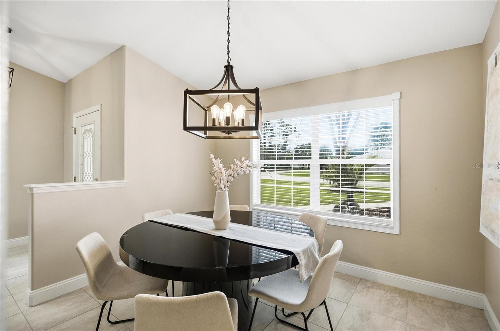 55 RIPPLING BROOK DR