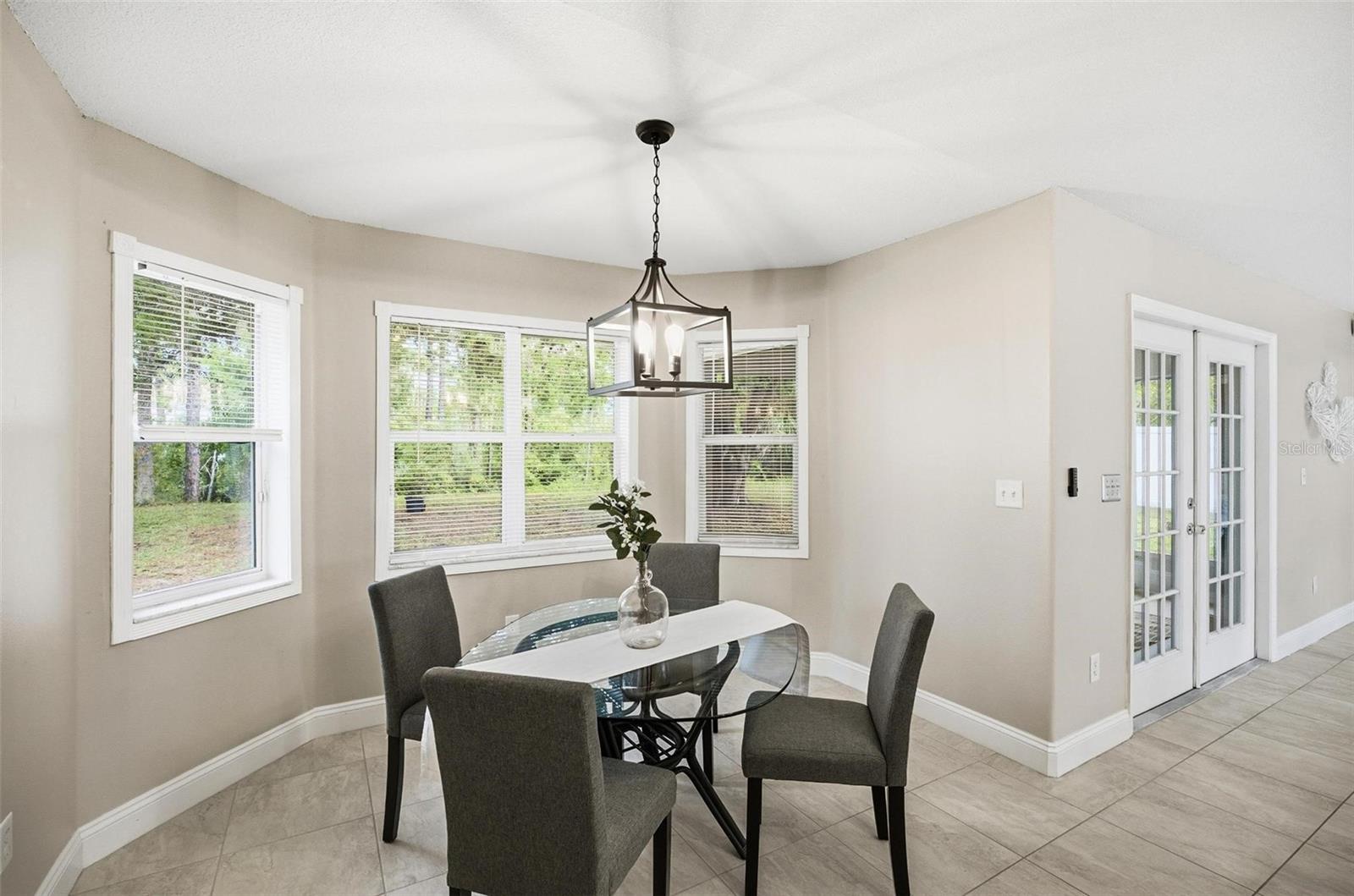 55 RIPPLING BROOK DR