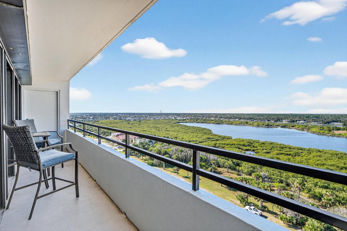 1601 N CENTRAL AVE #1002