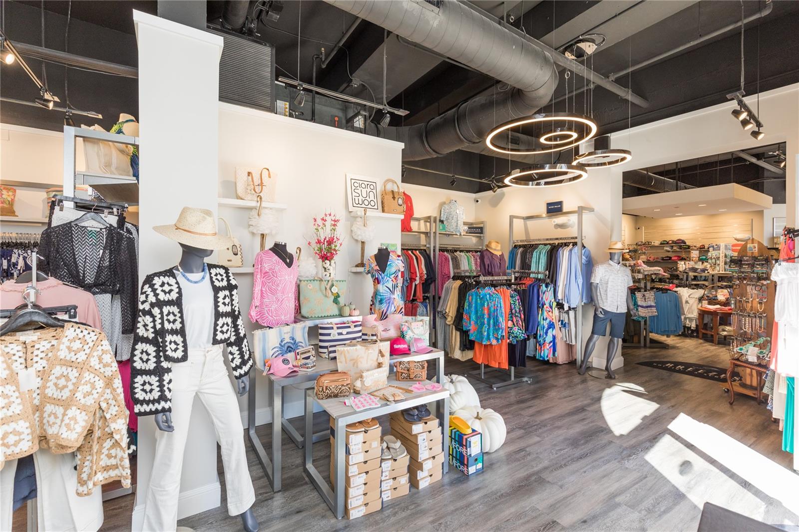 200 OCEAN CREST DRIVE #605