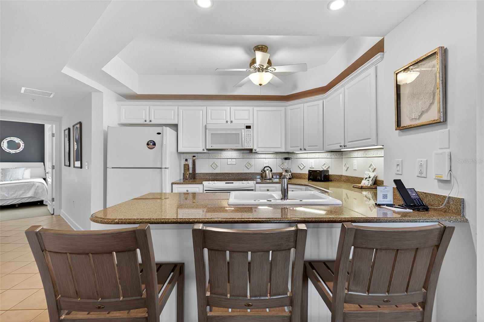 200 OCEAN CREST DRIVE #605