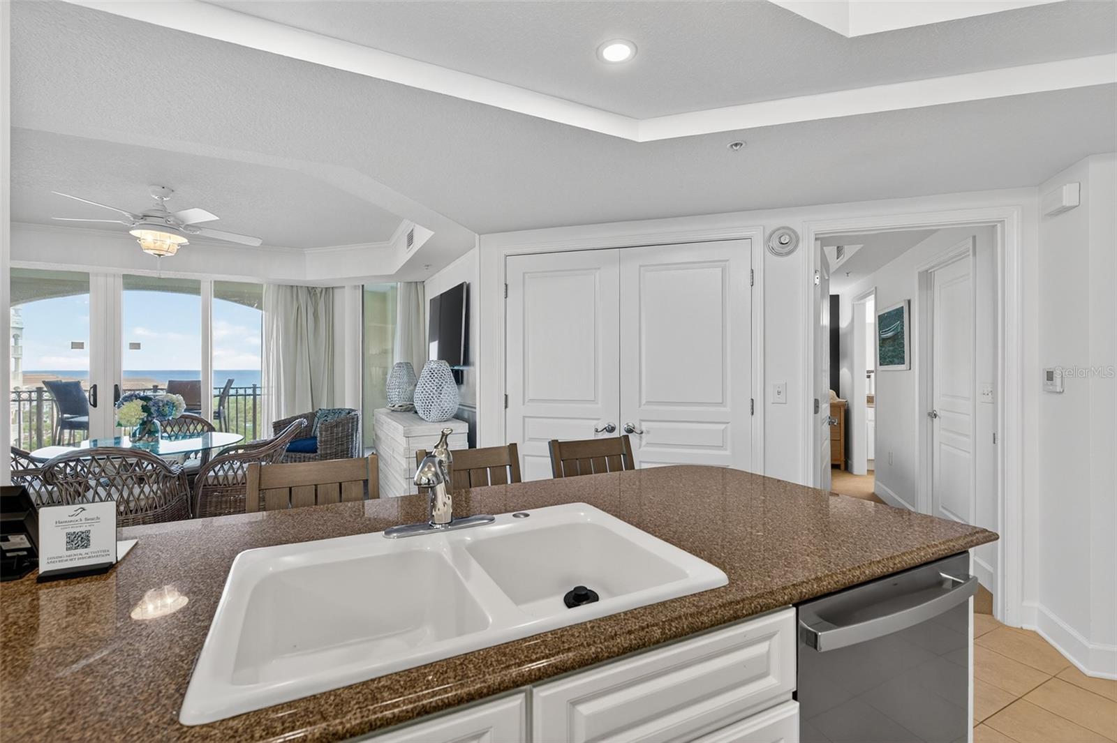 200 OCEAN CREST DRIVE #605