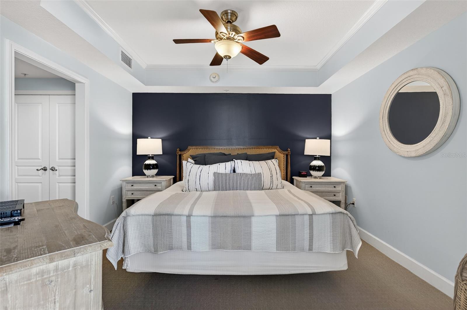 200 OCEAN CREST DRIVE #605