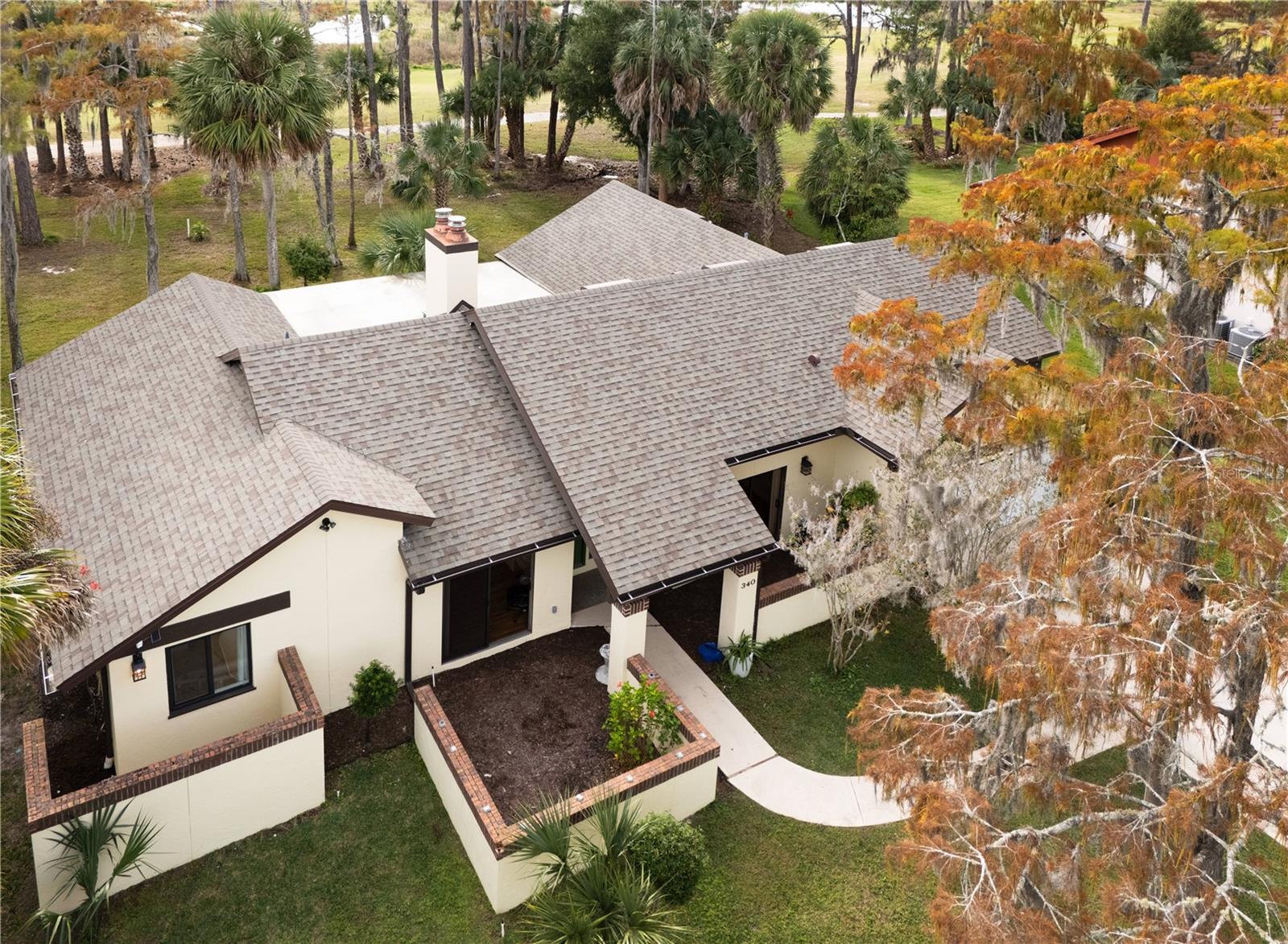 340 WELLINGTON DR