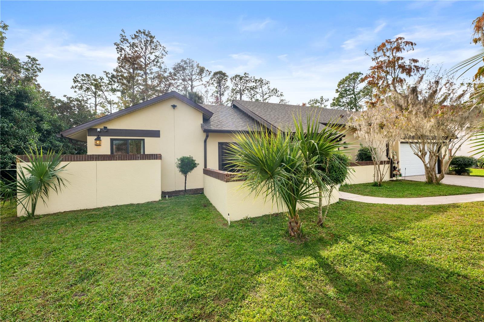 340 WELLINGTON DR