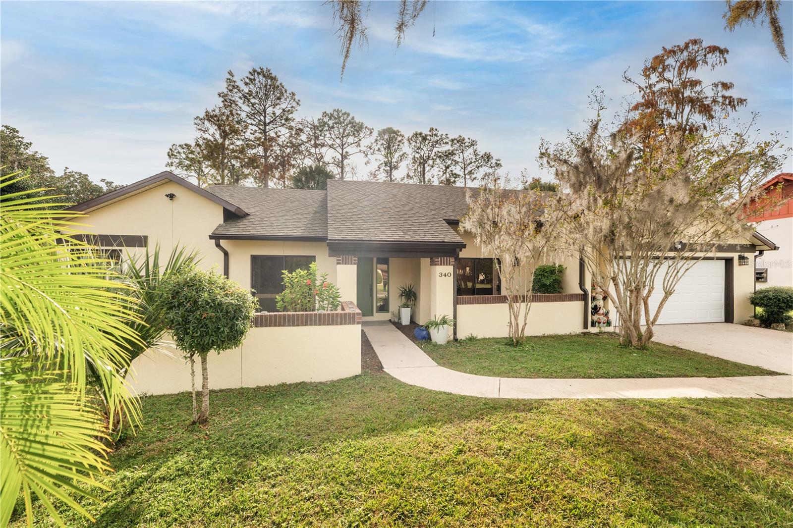 340 WELLINGTON DR