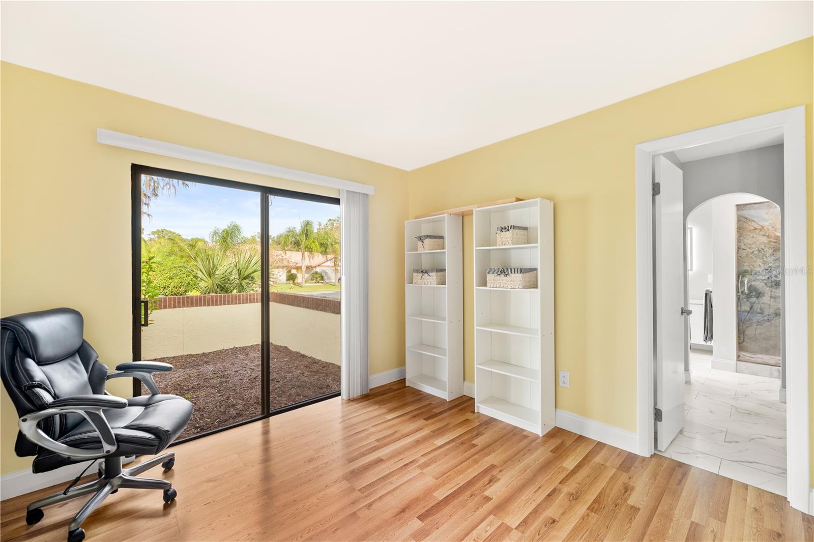 340 WELLINGTON DR