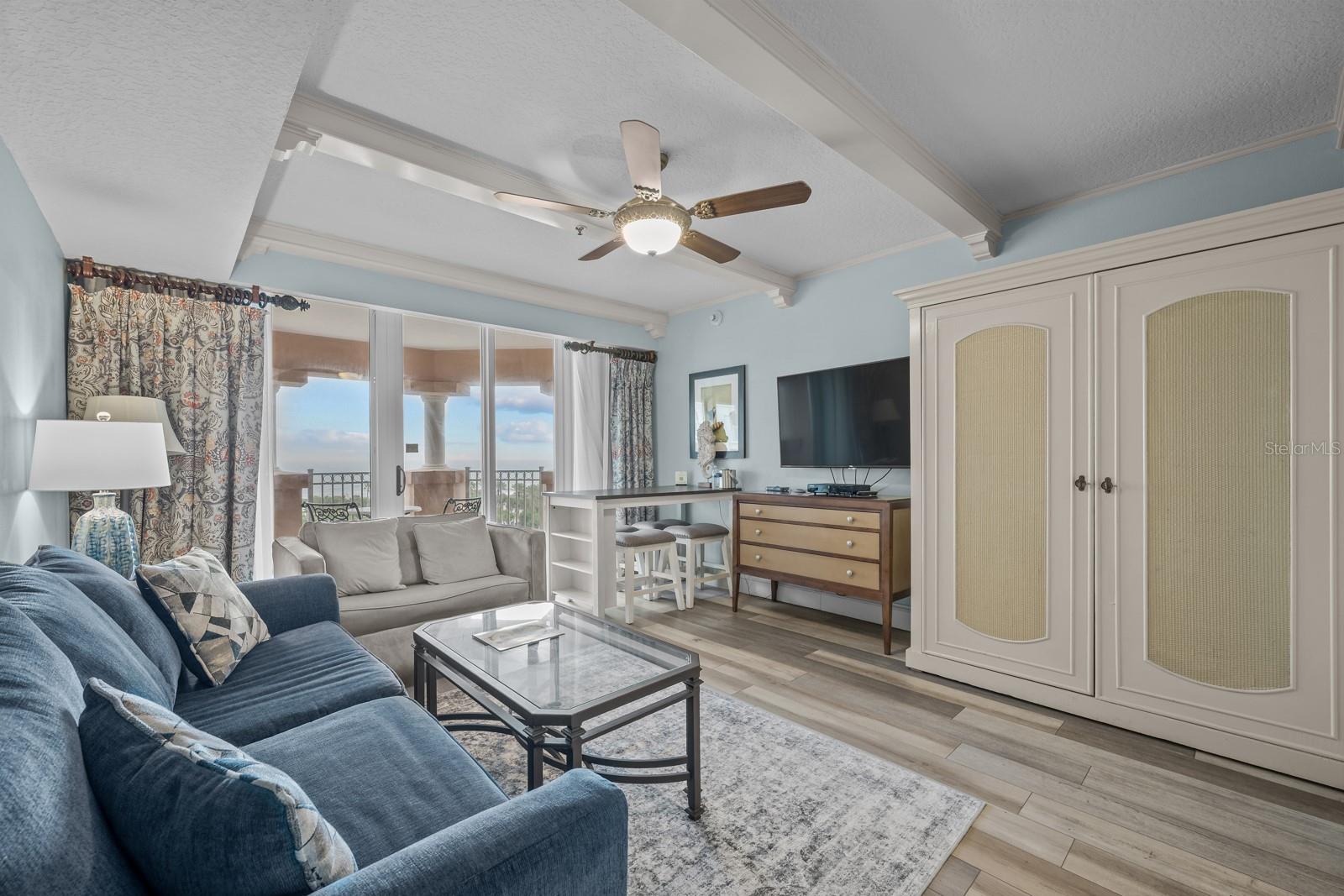 200 OCEAN CREST DR #624