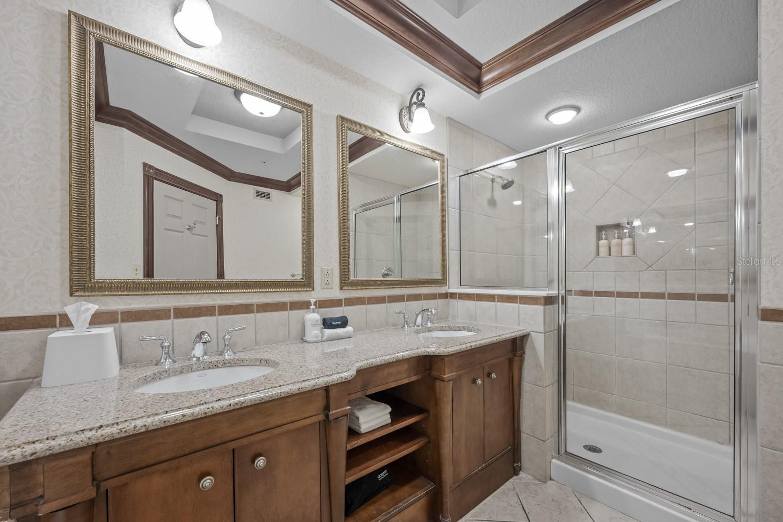 200 OCEAN CREST DR #624