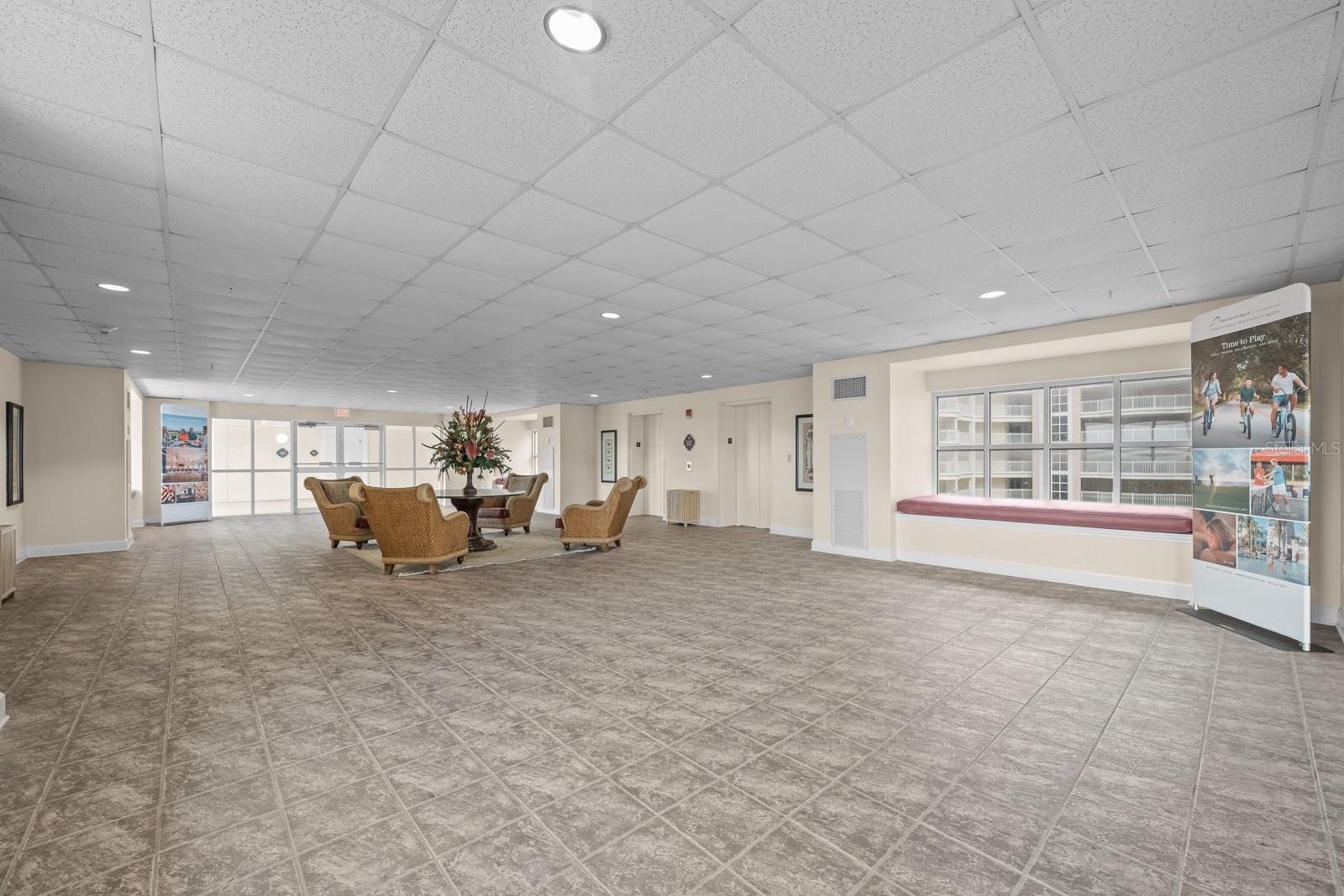 200 OCEAN CREST DR #624