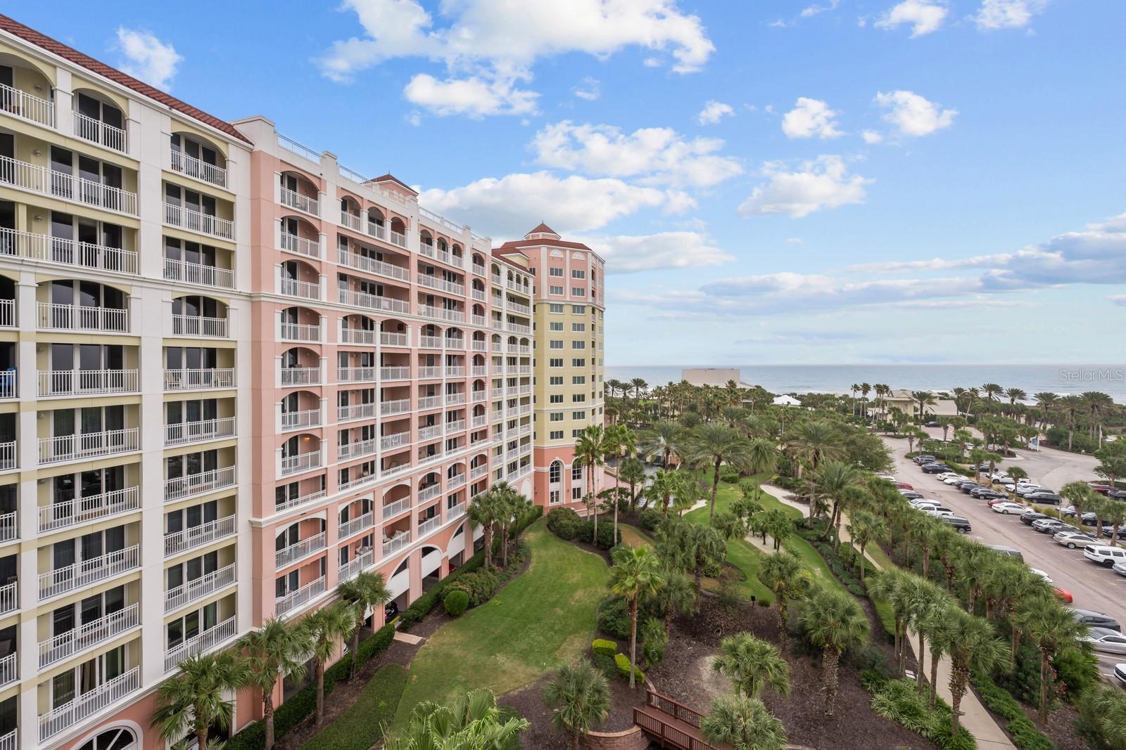 200 OCEAN CREST DR #624