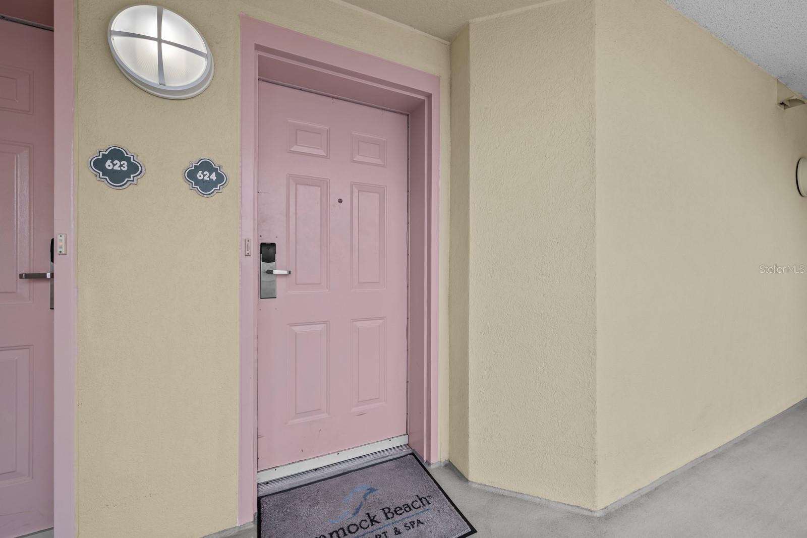 200 OCEAN CREST DR #624