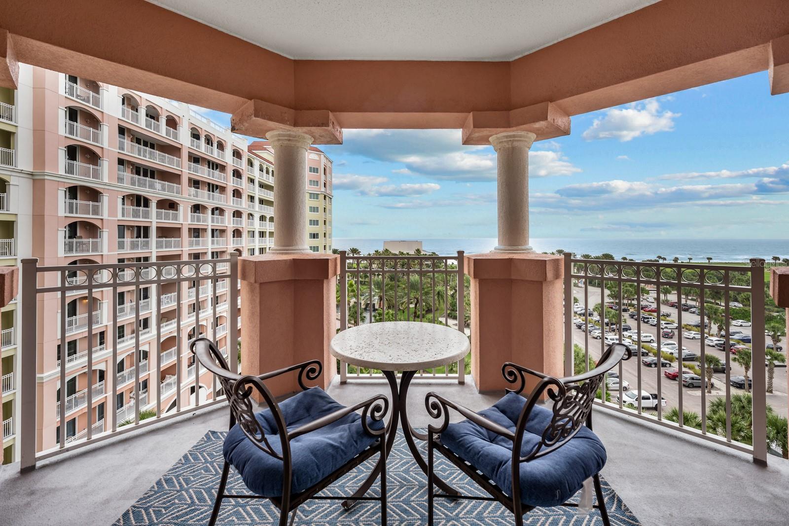 200 OCEAN CREST DR #624