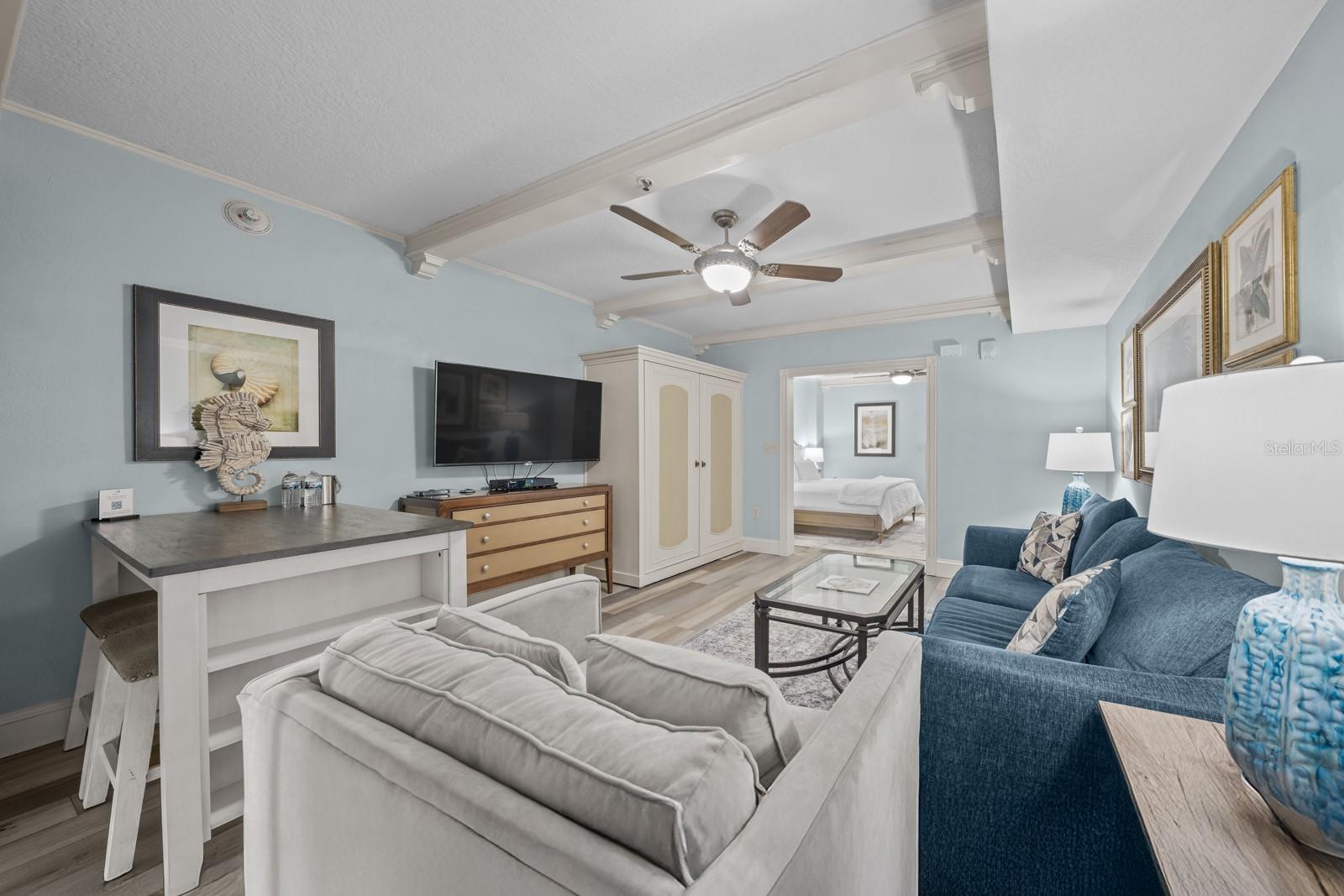 200 OCEAN CREST DR #624