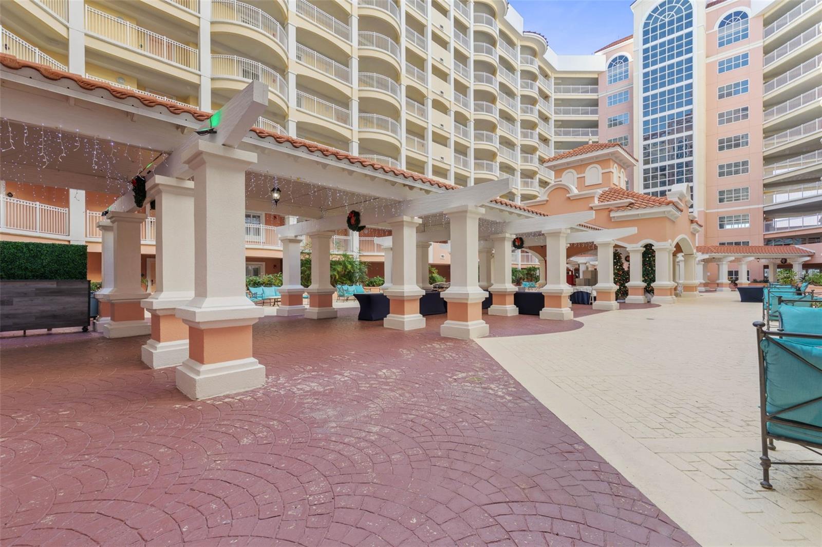 200 OCEAN CREST DR #109