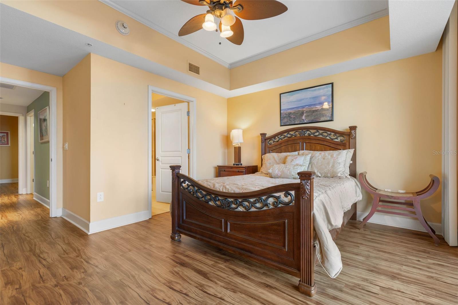 200 OCEAN CREST DR #109