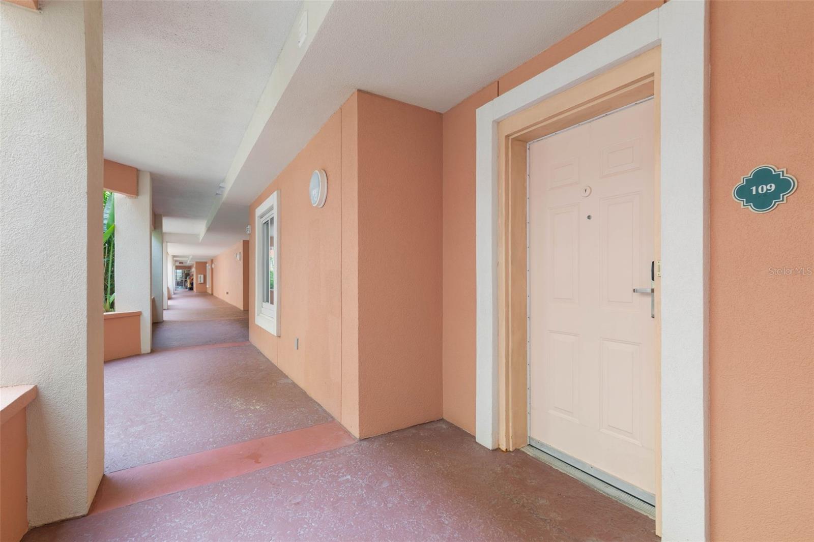 200 OCEAN CREST DR #109