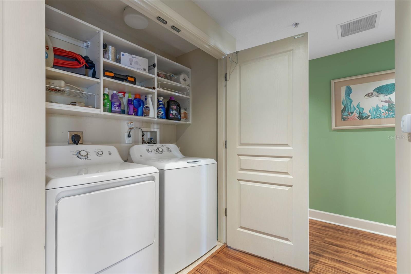 200 OCEAN CREST DR #109