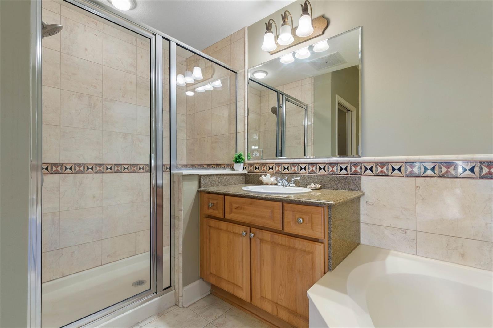 200 OCEAN CREST DR #109