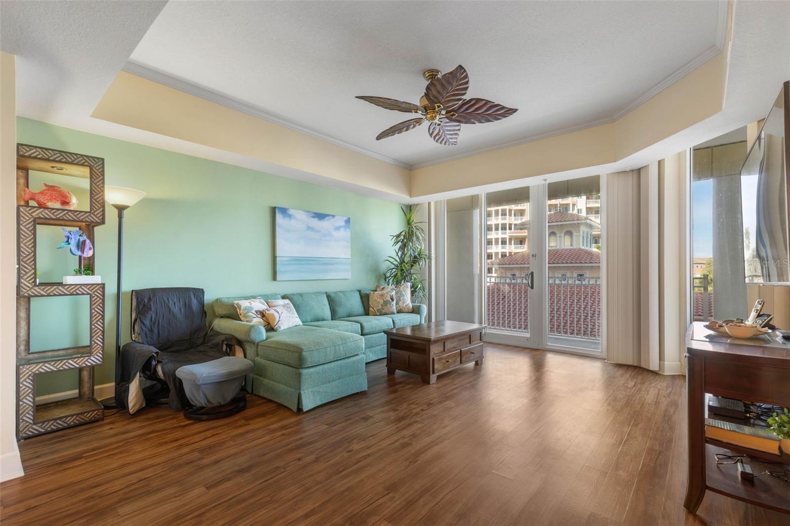 200 OCEAN CREST DR #109