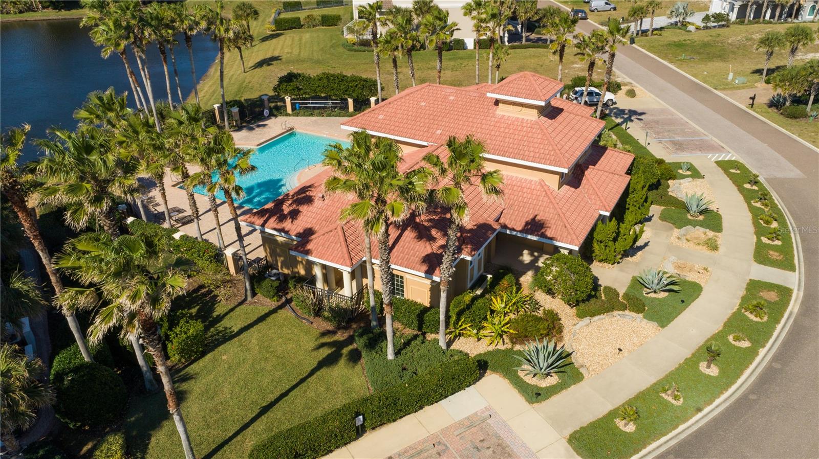 54 HAMMOCK BEACH CIR S