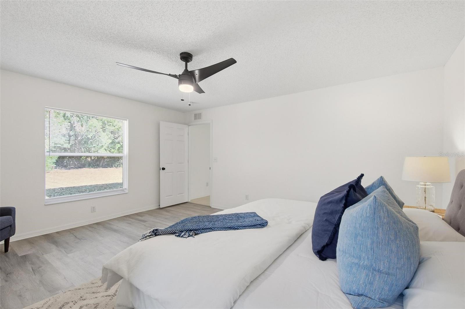 15 PINELAND LN