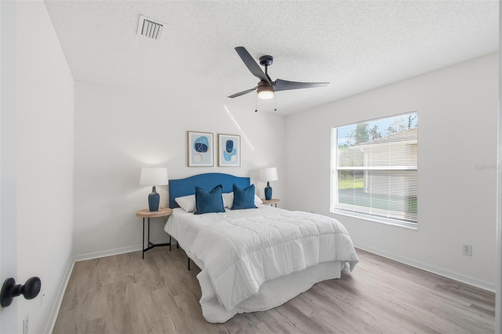 15 PINELAND LN