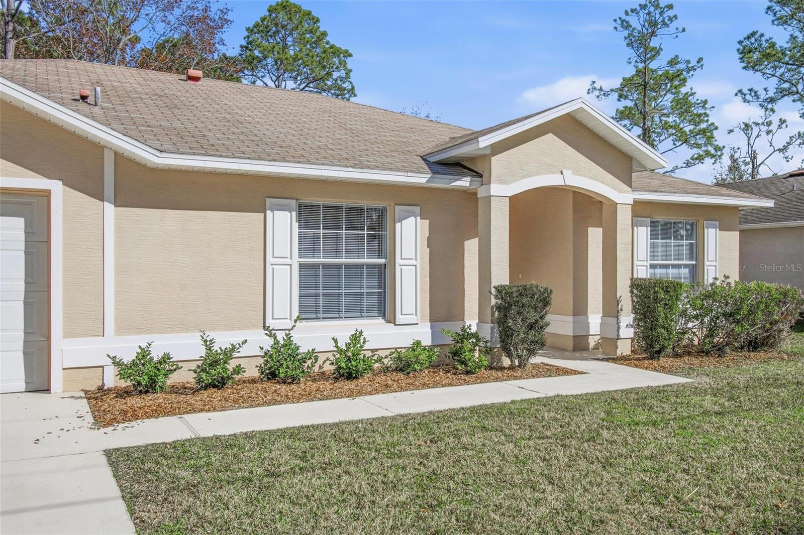 15 PINELAND LN