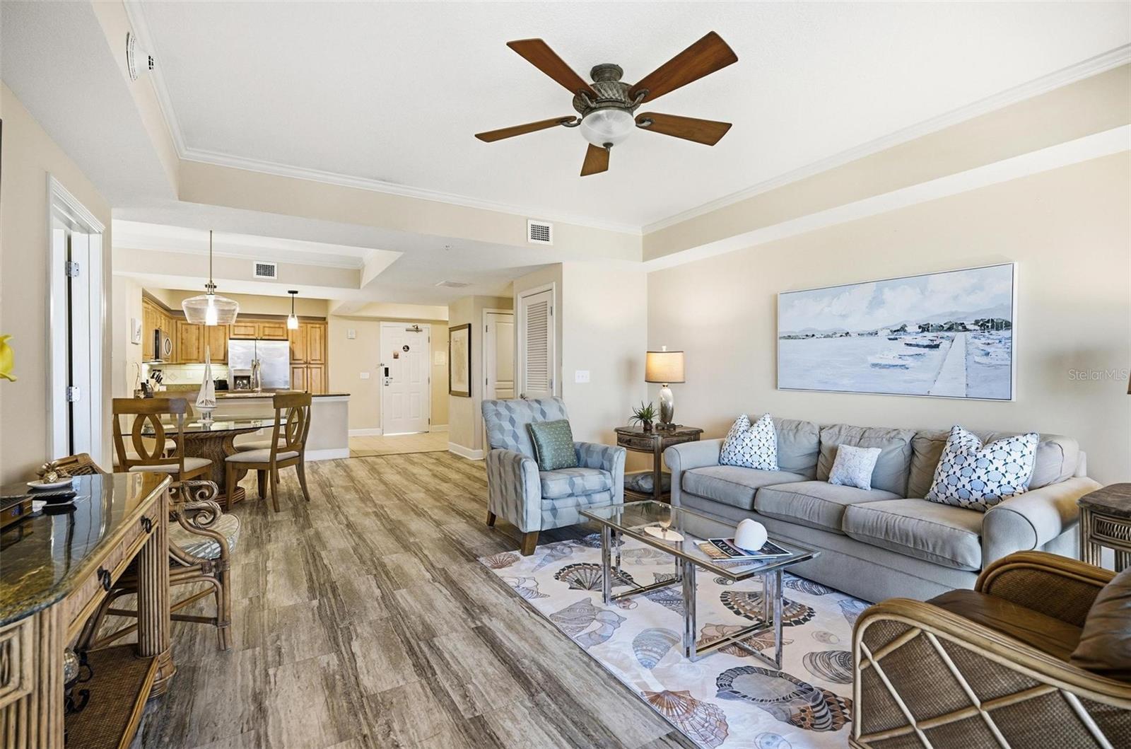 200 OCEAN CREST DR #707