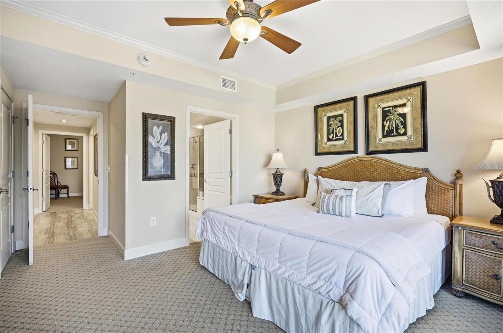 200 OCEAN CREST DR #707