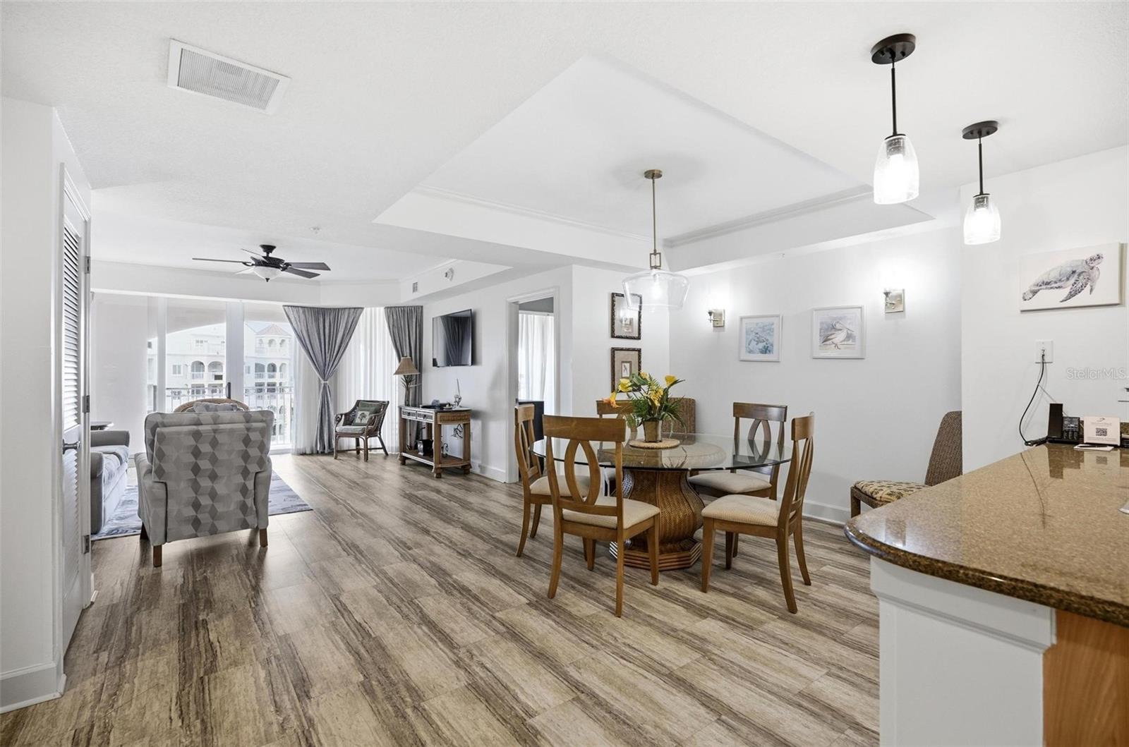 200 OCEAN CREST DR #707