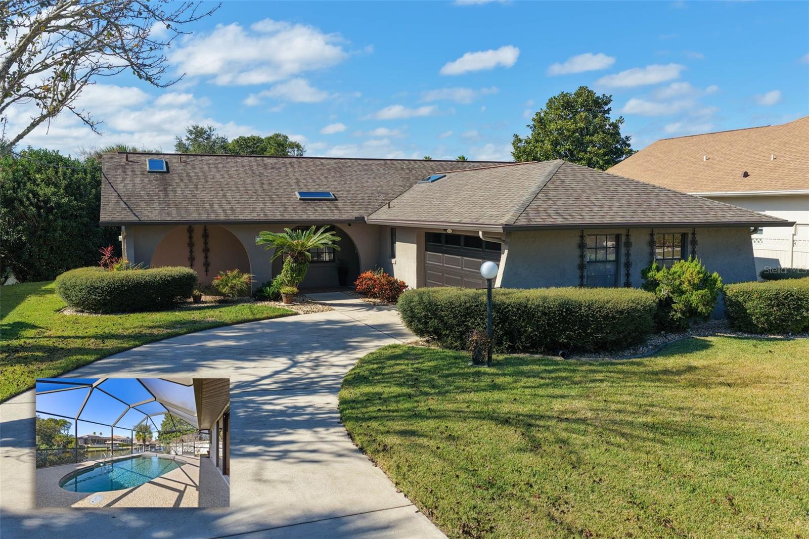 5 CLEARVIEW CT N