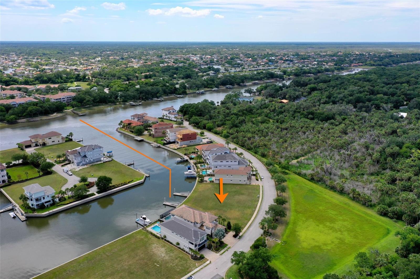 318 HARBOR VILLAGE PT N