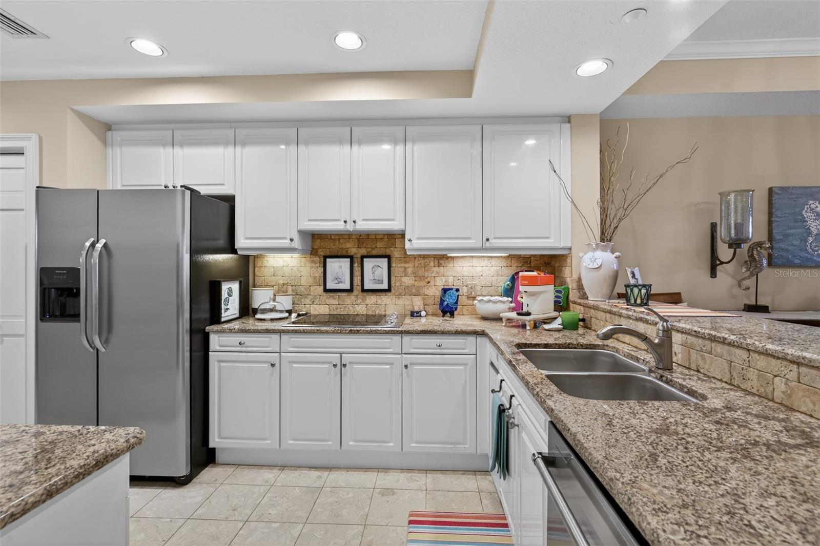 15 AVENUE DE LA MER #2204