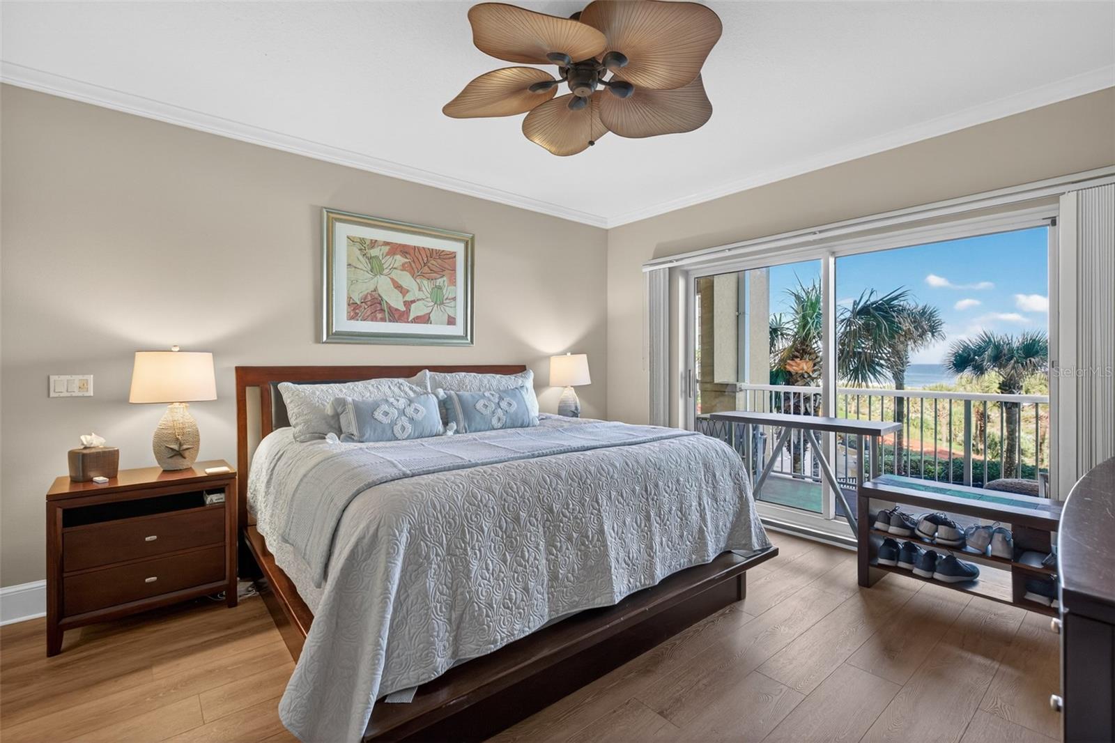 15 AVENUE DE LA MER #2204